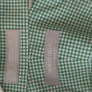 Men's dress shirt